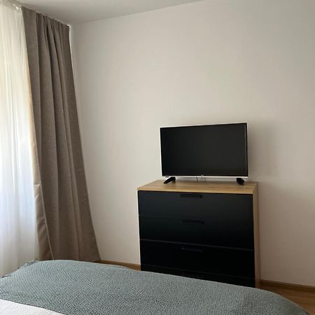 Apartament Centru Римніку-Вилча Екстер'єр фото