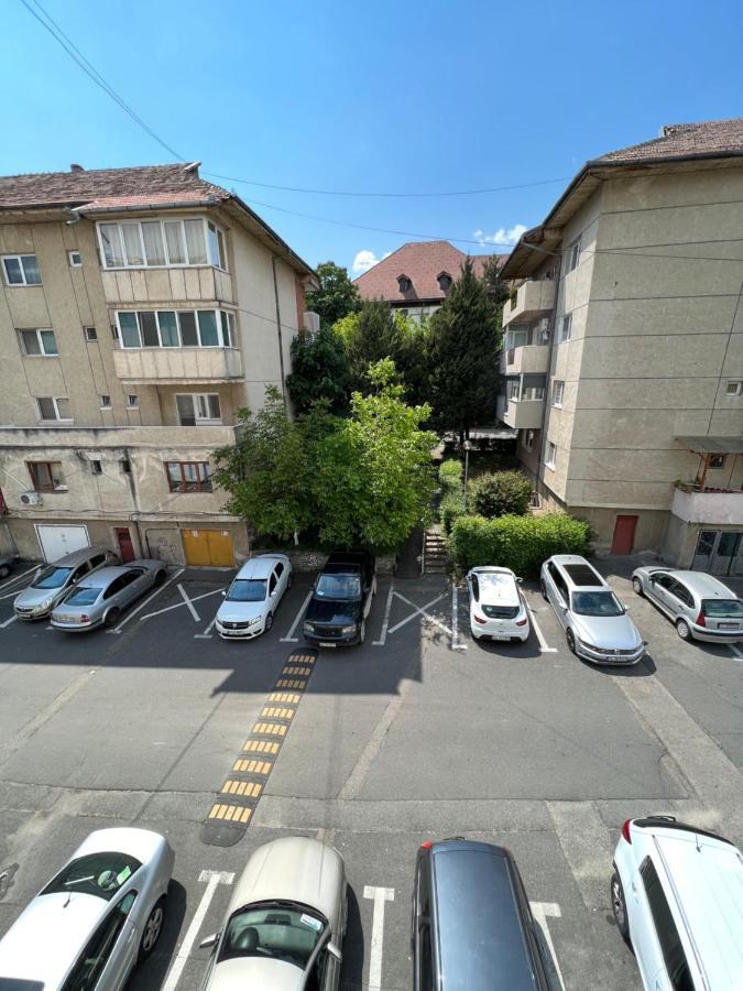 Apartament Centru Римніку-Вилча Екстер'єр фото