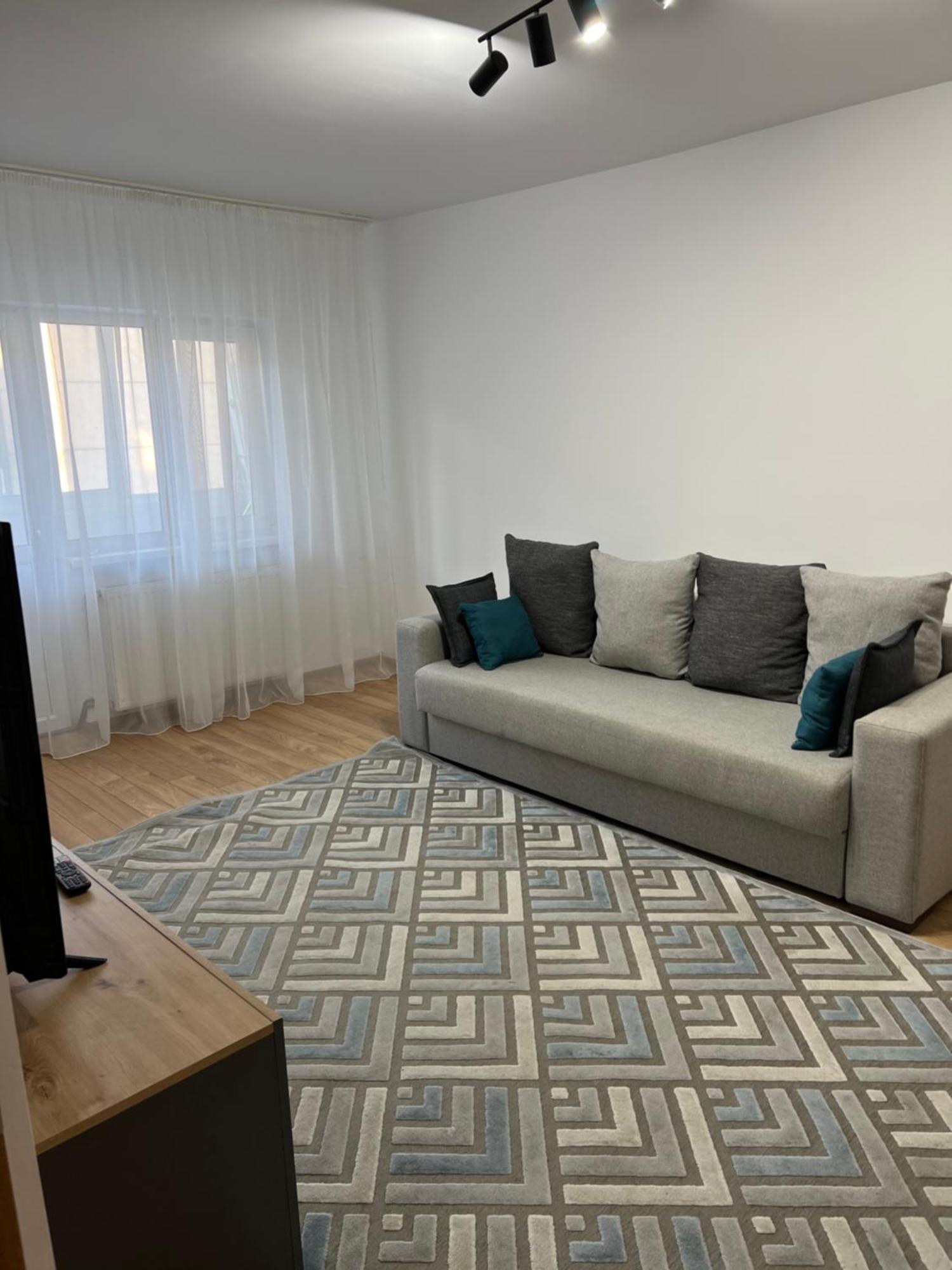 Apartament Centru Римніку-Вилча Екстер'єр фото
